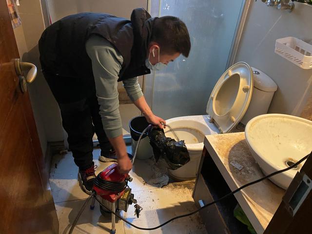 荣成马桶疏通-疏通下水道